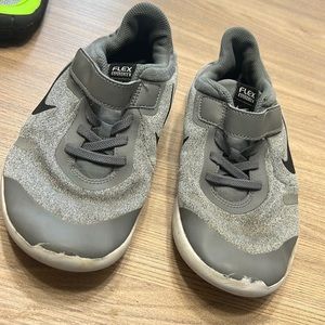 Boys Nike Flex Shoes
